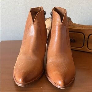 Frye's Jennifer Ankle Booties